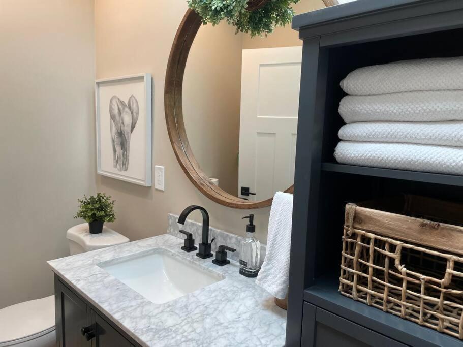 Holladay Luxury Alpine Treehouseヴィラ エクステリア 写真