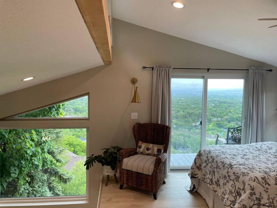 Holladay Luxury Alpine Treehouseヴィラ エクステリア 写真