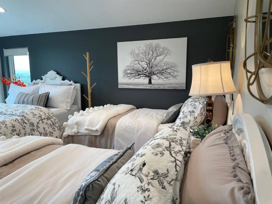 Holladay Luxury Alpine Treehouseヴィラ エクステリア 写真