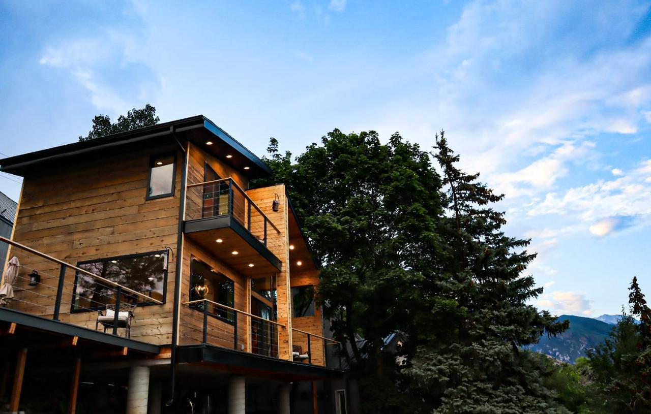 Holladay Luxury Alpine Treehouseヴィラ エクステリア 写真