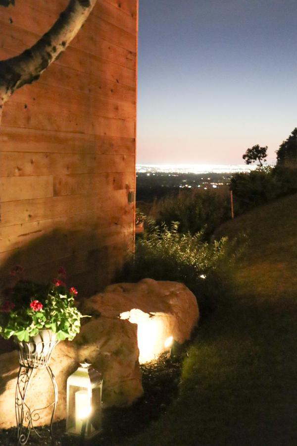 Holladay Luxury Alpine Treehouseヴィラ エクステリア 写真